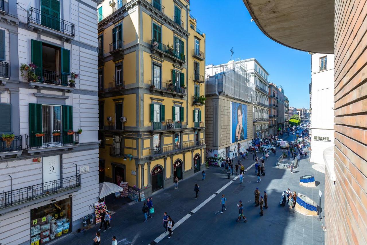 Toledo Stylish Apartments By Wonderful Italy Νάπολη Εξωτερικό φωτογραφία