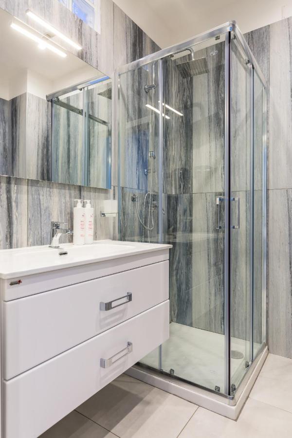 Toledo Stylish Apartments By Wonderful Italy Νάπολη Εξωτερικό φωτογραφία