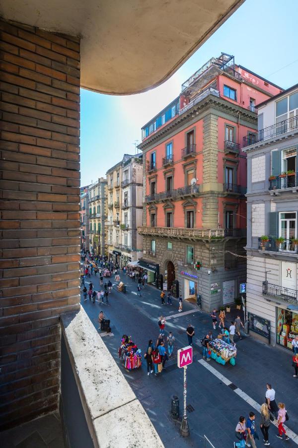 Toledo Stylish Apartments By Wonderful Italy Νάπολη Εξωτερικό φωτογραφία